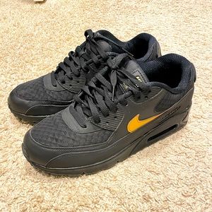Nike Air Max 90
